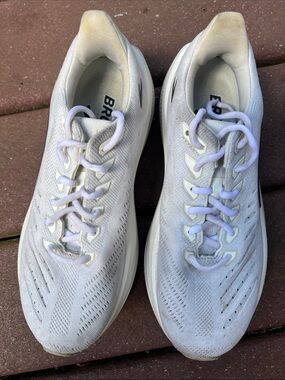 Brooks Glycerin Max 2 women’s 9 max cushion running walking shoes